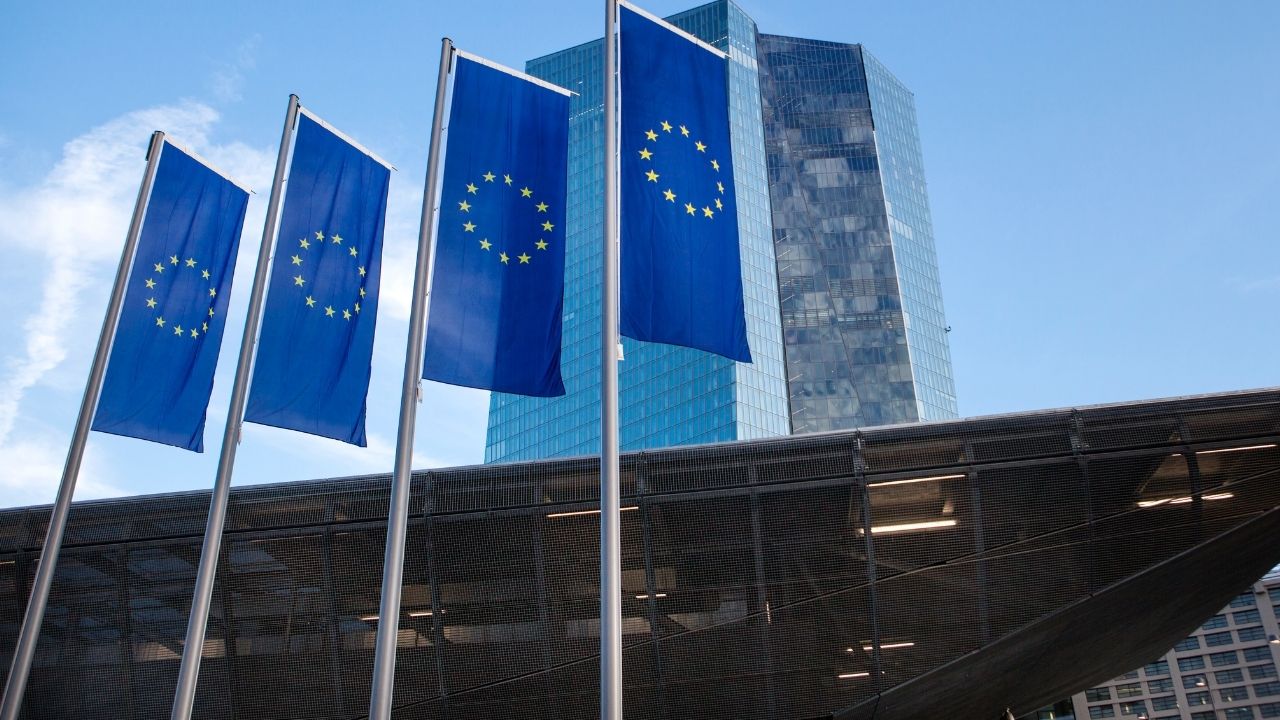 avrupa dijitale geciyor nakit euro tarih olabilir 1 8ptUvSan