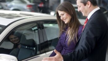 fiyatlar uctu satislar patladi otomotivde rekor ustune rekor guSG8G2n