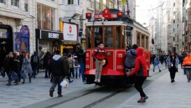 ipa istanbulda dort kisilik bir ailenin ortalama yasam maliyeti 90 bin 32 lira GrKahwGe