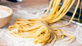 avrupada barilla makarnalari raflardan indiriliyor zE2MV1Ft