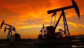 israilin irana saldirisi sonrasi petrol fiyatlari yuzde 7 artti KYkJCBsP