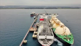 sarosta vana aciliyor lng bosaltimi hizlanacak kurallar yenilenecek ZS2B5mfx