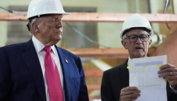 analiz trumppowell tartismasi DzScatFi