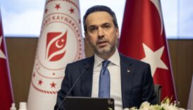 bakan bayraktar abd ile yeni bir lng anlasmasi yapilabilir RrZnEtps