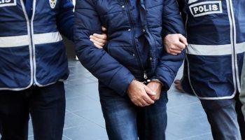 merterde 30 milyon dolarlik dolandiricilik iddiasi doviz burosu sahibi kapiyoldas hakkinda suc duyurulari artiyor ZGYtB4Pv